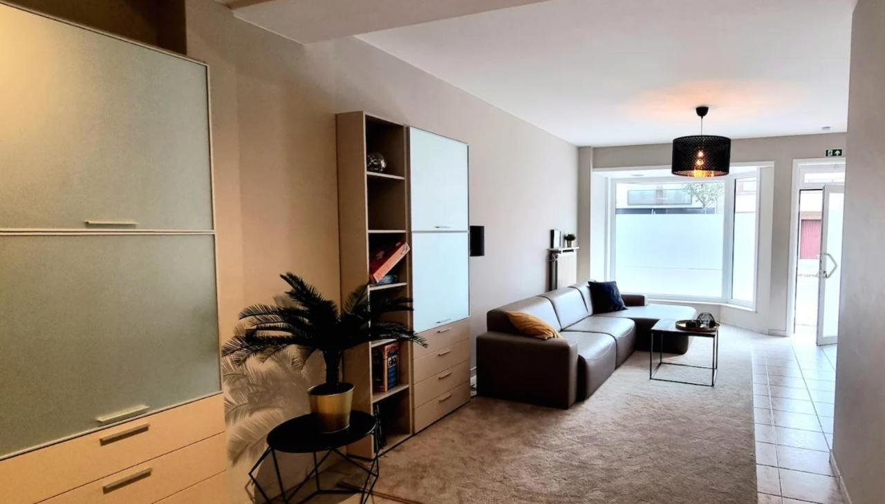 Familie Appartement Hartje Knokke Met Optie Parking Zewnętrze zdjęcie