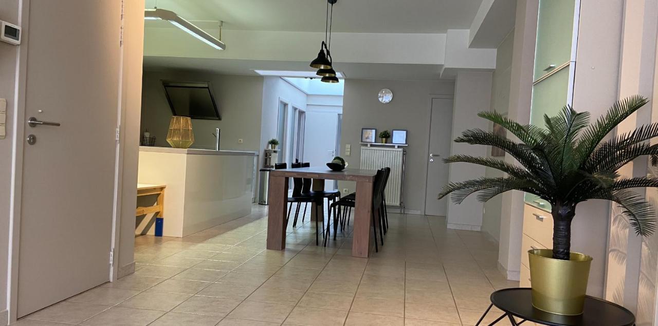 Familie Appartement Hartje Knokke Met Optie Parking Zewnętrze zdjęcie