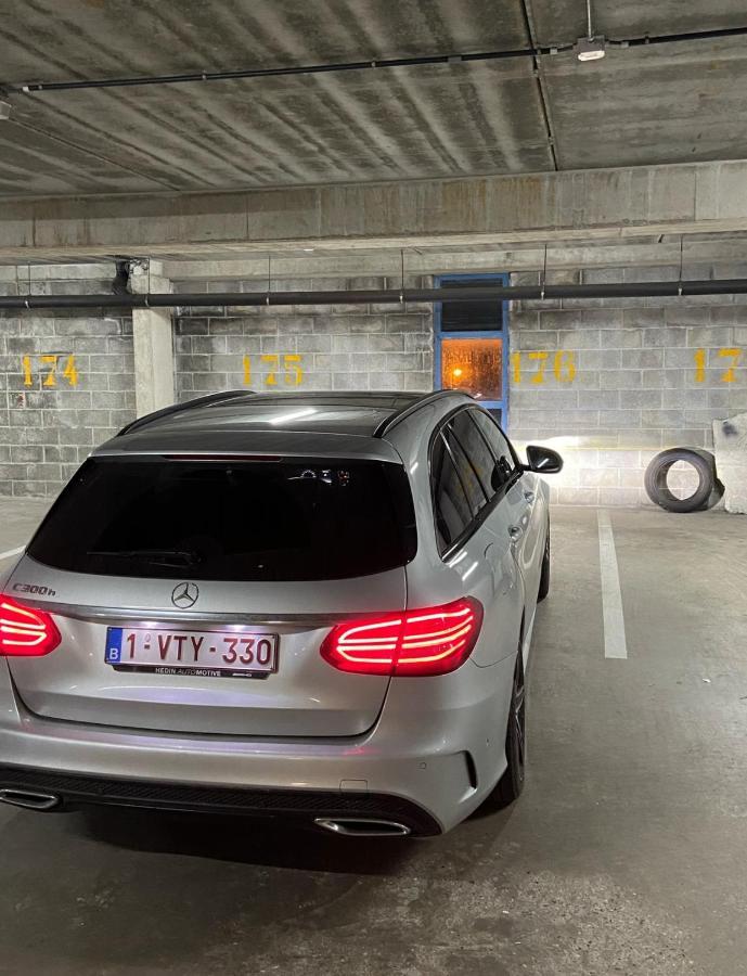 Familie Appartement Hartje Knokke Met Optie Parking Zewnętrze zdjęcie